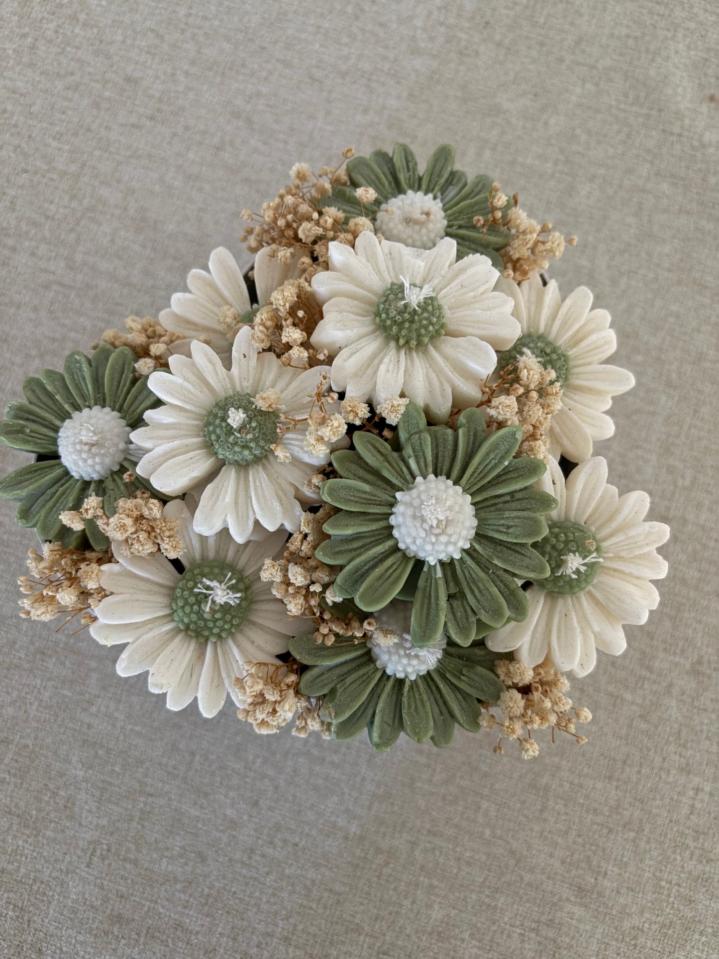 Douces marguerites vertes olive & blanche - Fleur de Cerisier